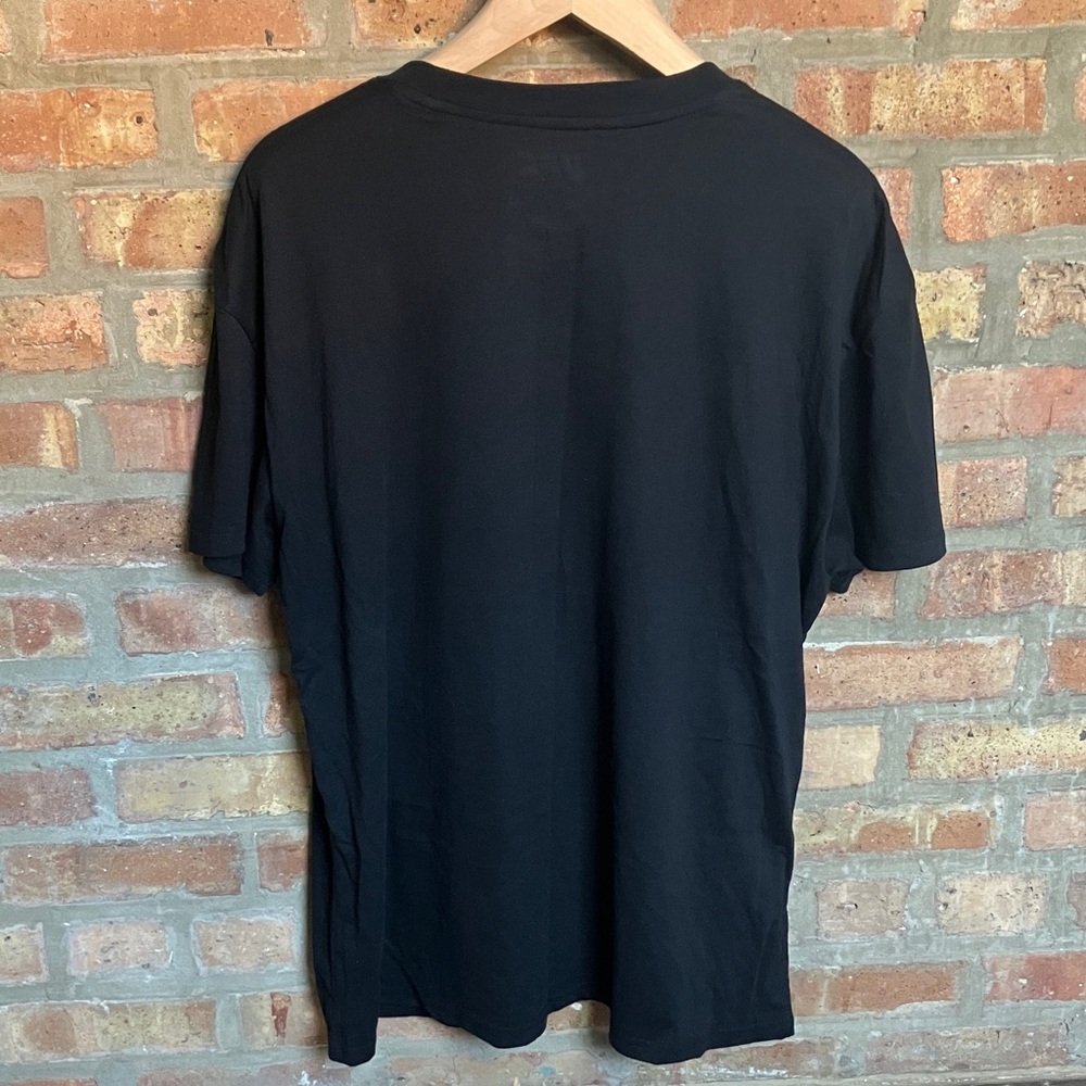 UFC - Picture 2 of 6